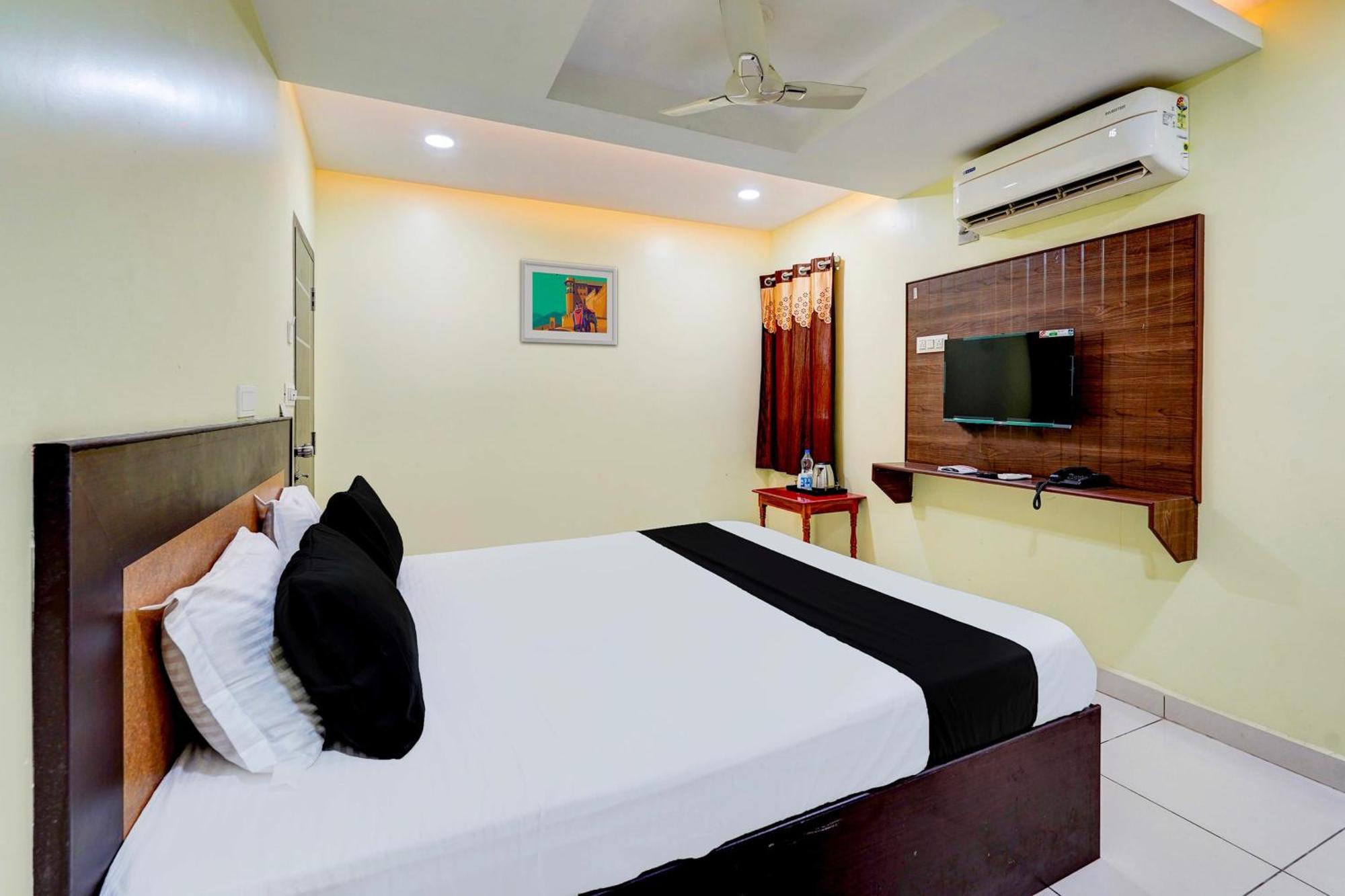 Hotel Super O Perungalathur Near Bus Stand Chennai